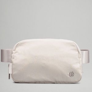 NWT OPAL LULULEMON BELT BAG